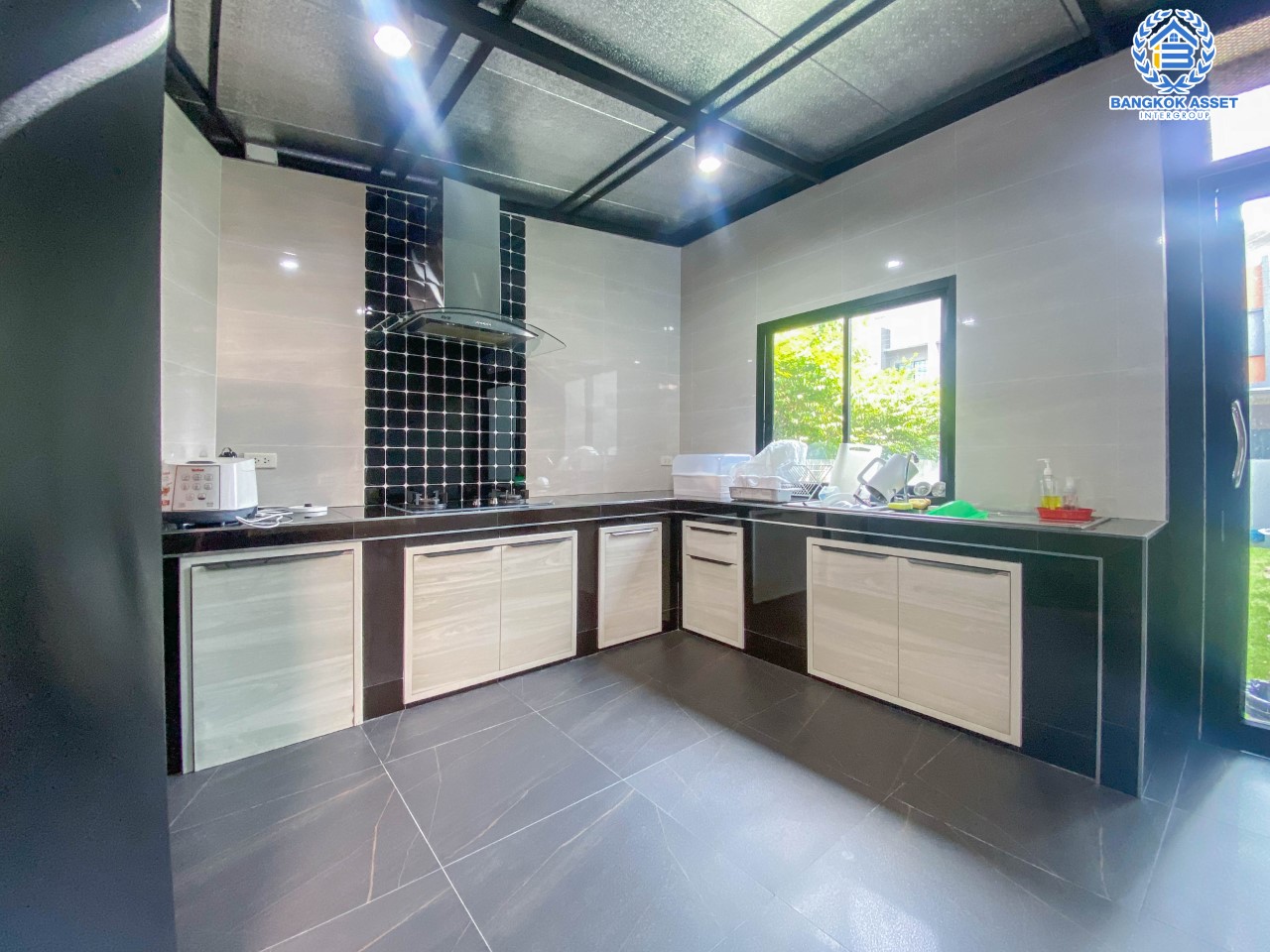 *****ทาวน์เฮ้าส์มือสองย่านนนทบุรี ม.สิริเพลส ราชพฤกษ์-รัตนาธิเบศร์ หลังมุม เนื้อที่ 37 ตร.ว. ฟังก์ชัน 3 ห้องนอน 3 ห้องน้ำ 2 ที่จอดรถ สภาพสวย ทำเลเยี่ยม เชื่อมต่อถ.รัตนาธิเบศร์, ถ.กาญจนาภิเษก, ถ.บางกรวย-ไทรน้อย, ถ.ชัยพฤกษ์ ใกล้เซ็นทรัลเวสต์เกต และรถไฟฟ้าสายสีม่วง "สถานีบางพลู"